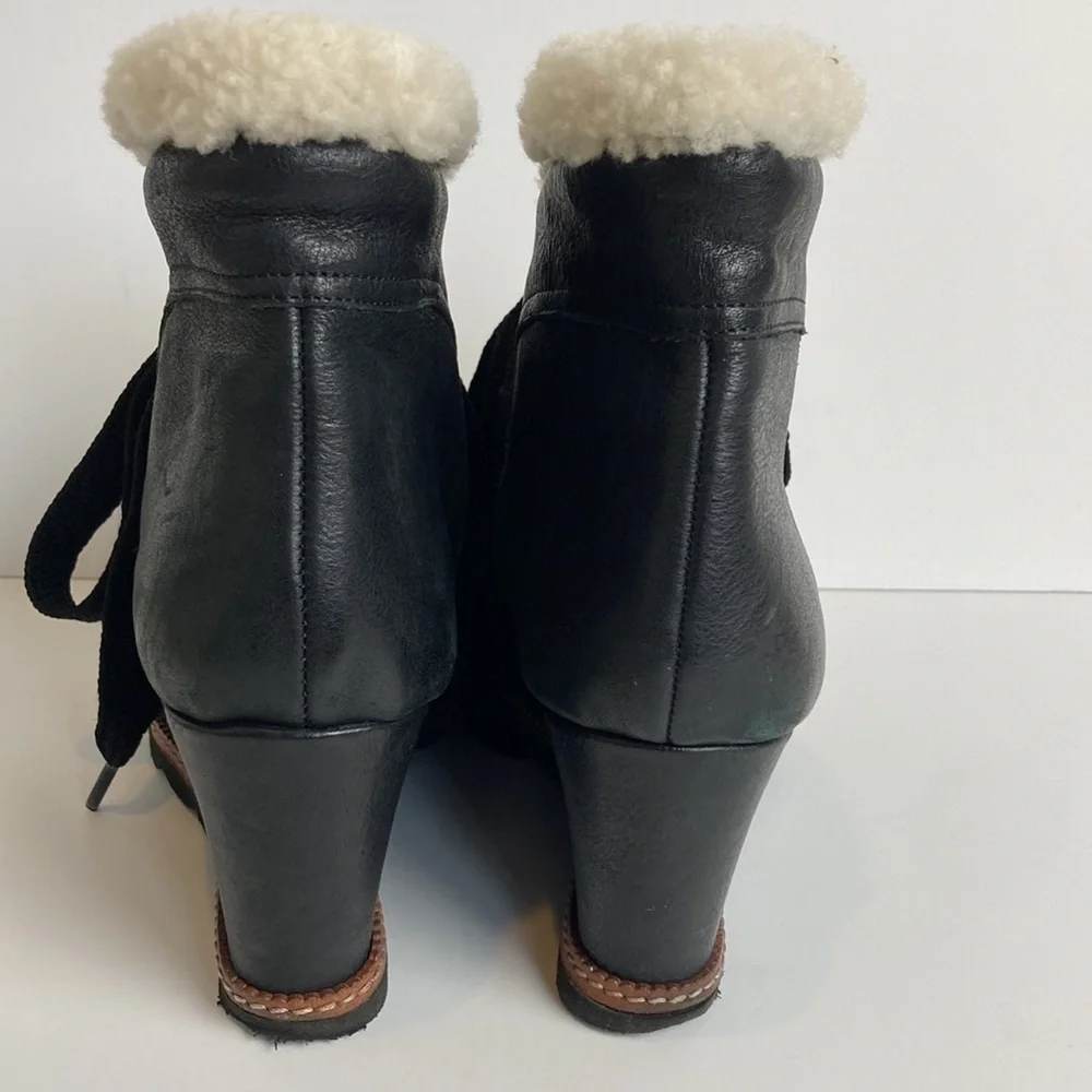 FABIANELLI BLACK WEDGE Sherpa Lace-up ANKLE BOOTS Sz 40 Winter Apres Ski Luxury
